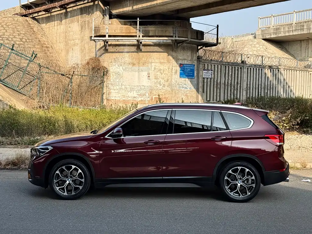 BMW X1 2021 facelift sDrive25Li leading model купить на сайте DeffCars
