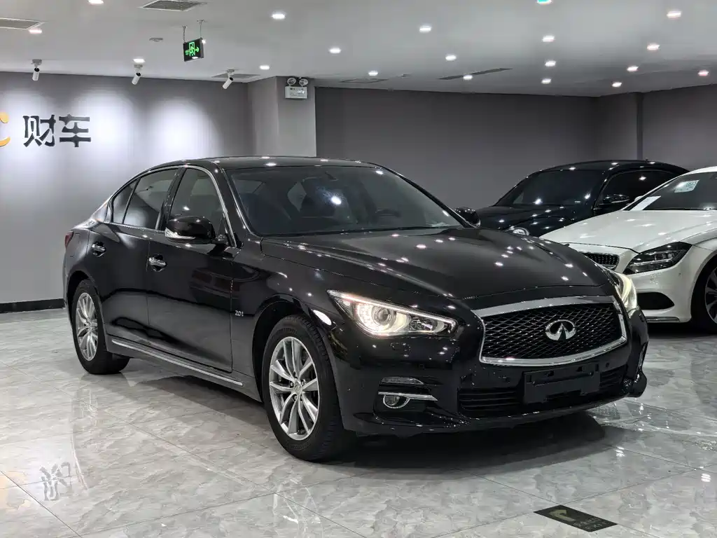 Infinity Q50L 2015 2.0T Enjoy Edition купить на сайте DeffCars