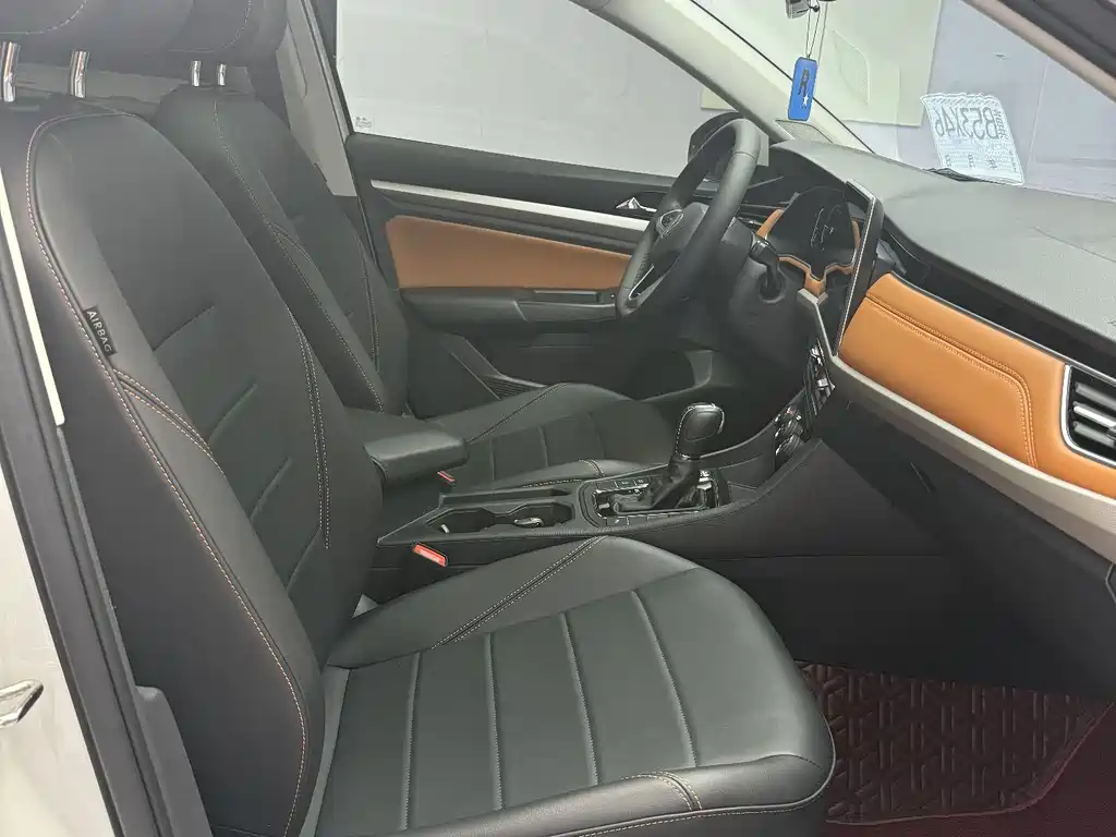 Bora 2023 model 200TSI DSG Yuexing PRO version купить на сайте DeffCars