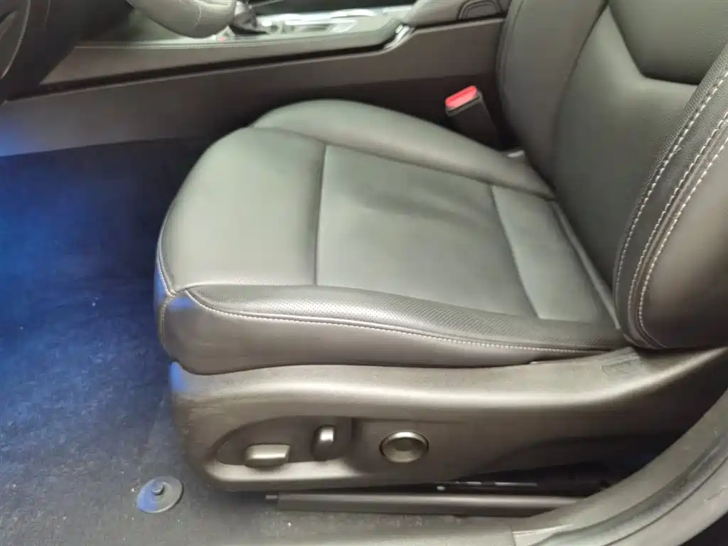 Cadillac CT4 2021 28T luxury model купить на сайте DeffCars