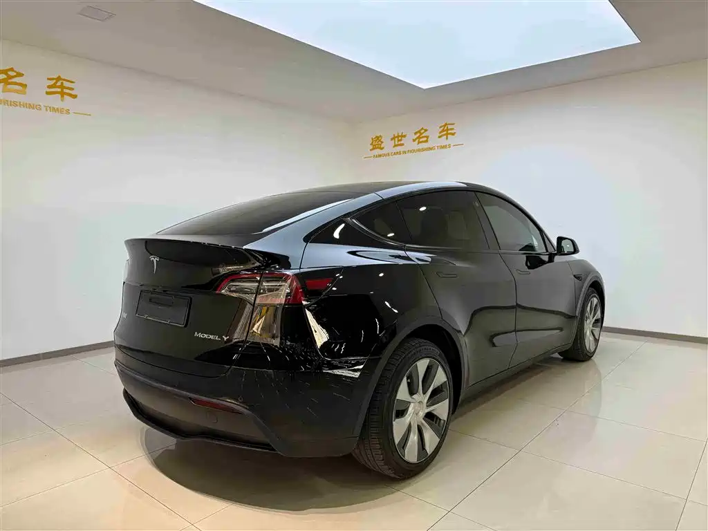 Model Y 2022 facelift rear-wheel drive version купить на сайте DeffCars