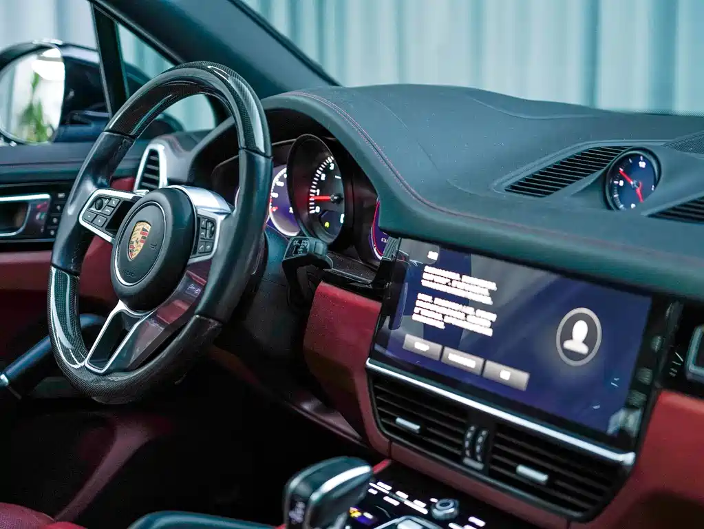 Cayenne 2023 Cayenne 3.0T Platinum Edition купить на сайте DeffCars