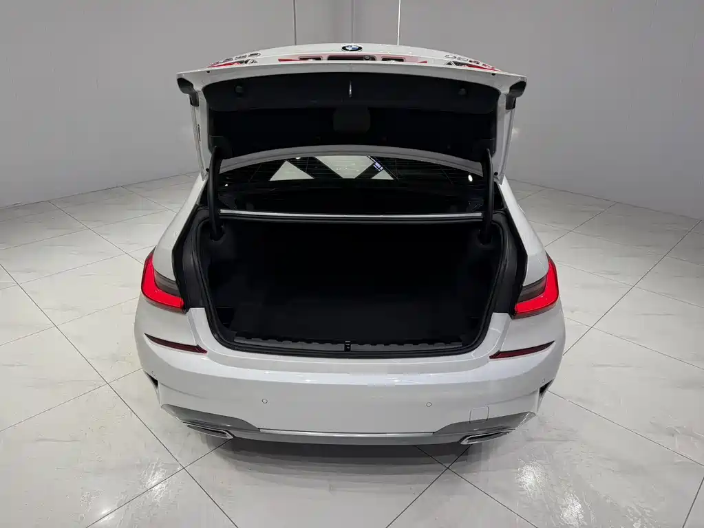BMW 3 Series 2021 facelift 320Li M Sports Package купить на сайте DeffCars