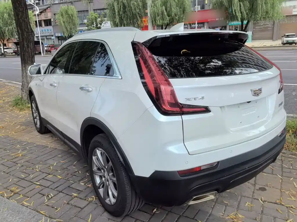 Cadillac XT4 2018 28T 2WD Technology Edition купить на сайте DeffCars