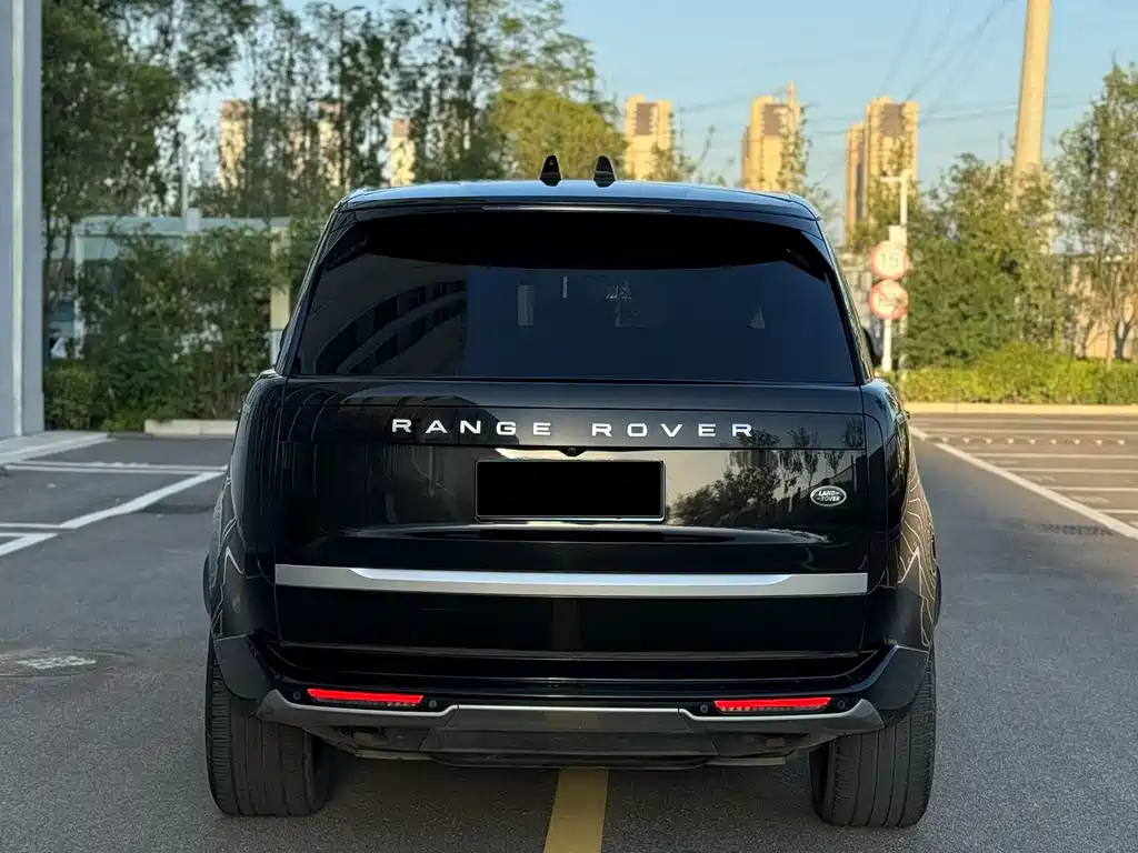 Range Rover 2024 3.0 L6 400PS Extended Edition купить на сайте DeffCars