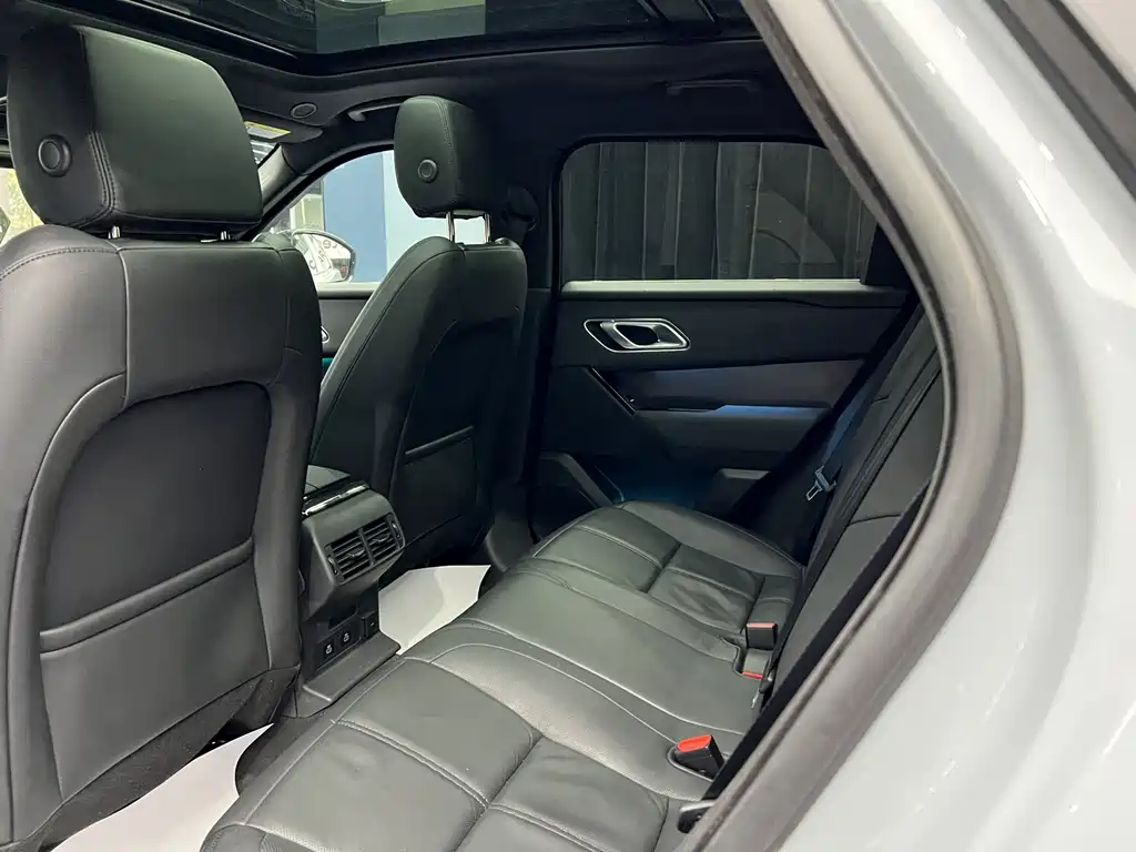Range Rover Velar 2024 Dynamic SE купить на сайте DeffCars