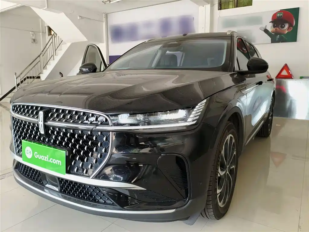 Voyager 2023 2.0T four-wheel drive Zunrui version купить на сайте DeffCars