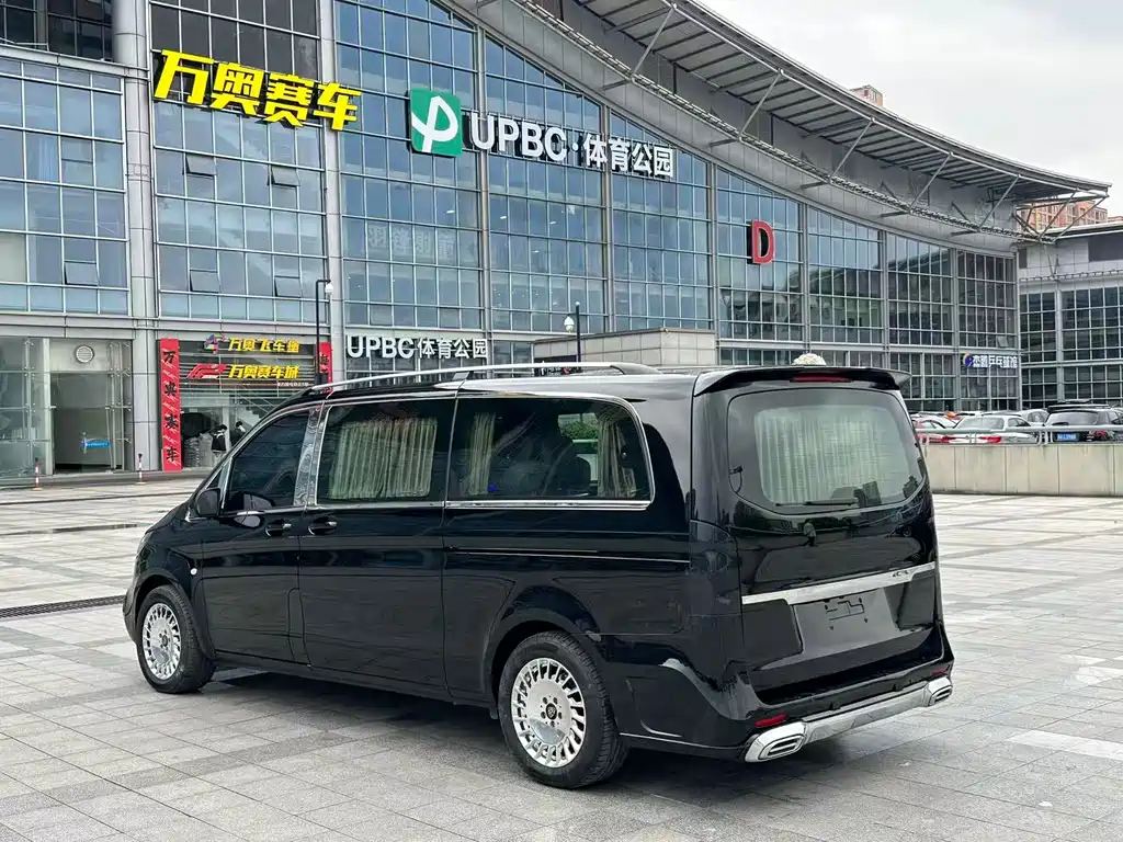 Vito 2023 2.0T Business Edition 7 seats купить на сайте DeffCars