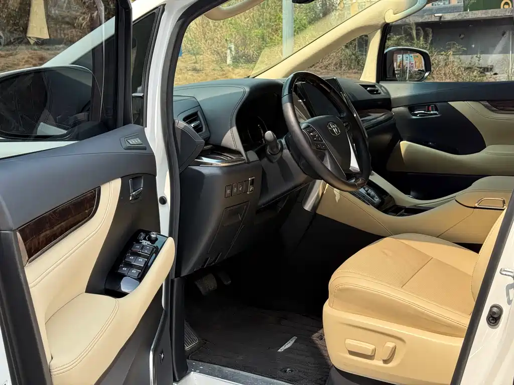 Alfa 2020 Dual Engine 2.5L Deluxe Edition купить на сайте DeffCars