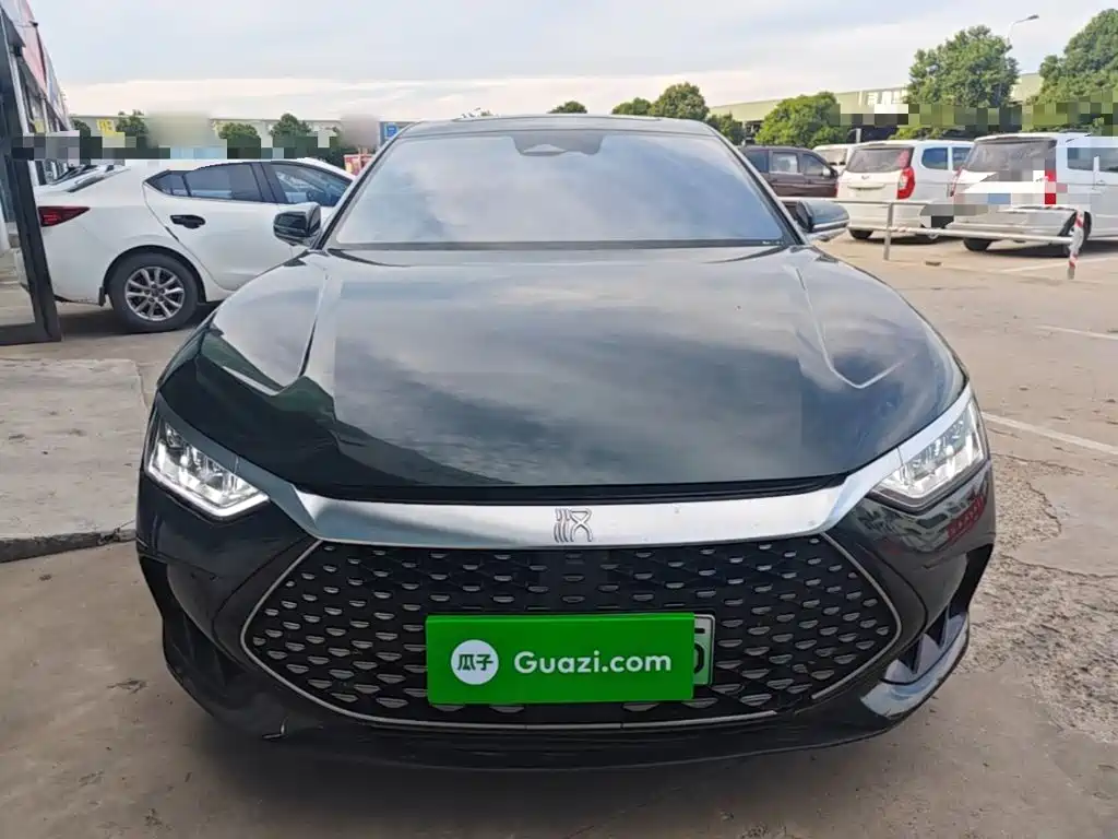 Han 2022 DM-i 121KM Exclusive Model купить на сайте DeffCars