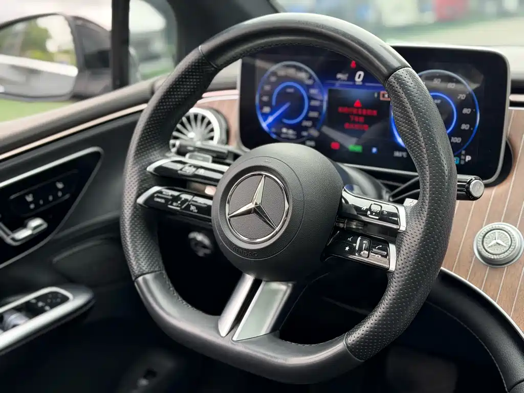 Mercedes-Benz EQE 2022 350 Pioneer Edition купить на сайте DeffCars