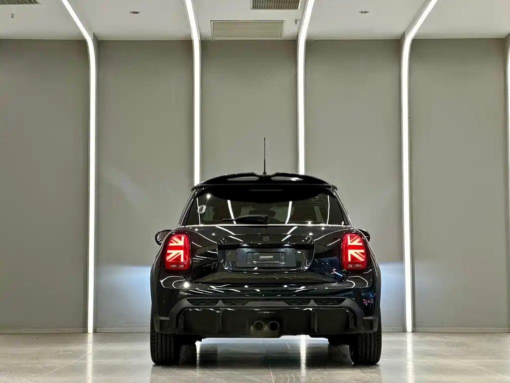 MINI 2023 facelift 2.0T COOPER S racing driver купить на сайте DeffCars