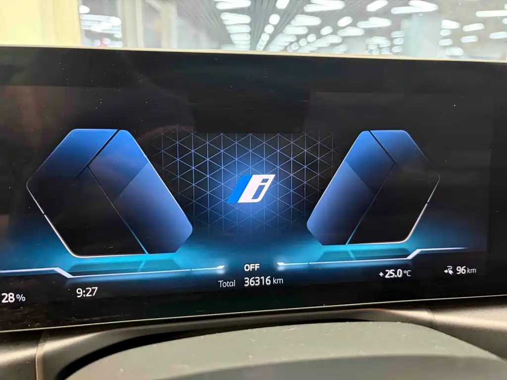 BMW i3 2024 eDrive 40L Night Package купить на сайте DeffCars