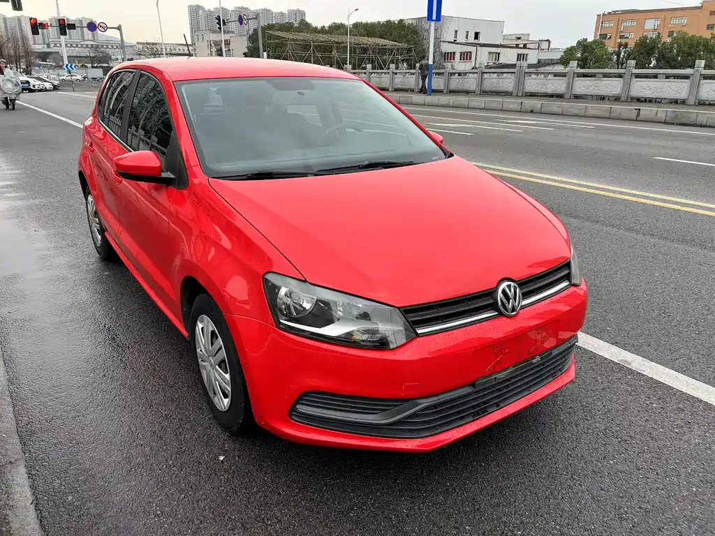 Polo 2016 1.4L automatic fashion model купить на сайте DeffCars