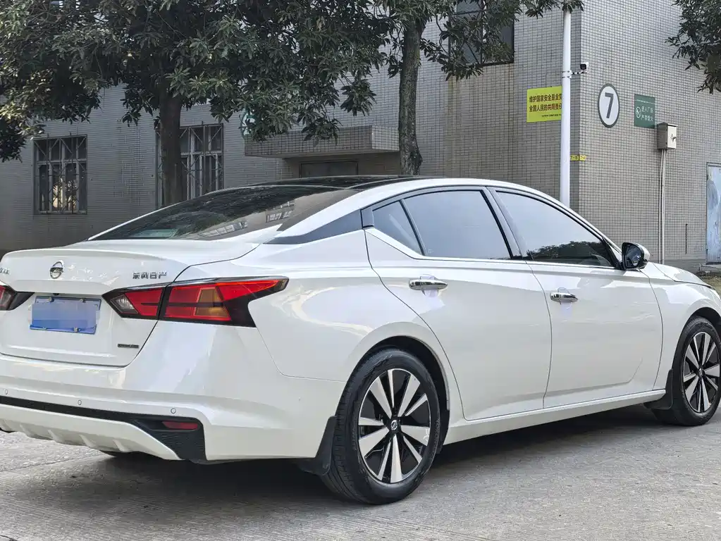 Teana 2022 2.0L XL-Upr Premium Edition купить на сайте DeffCars
