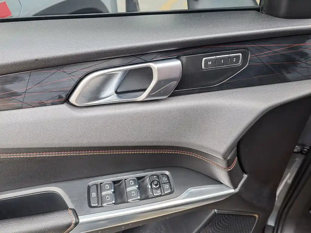 Lynk & Co 01 2021 2.0TD 2WD Yao Pro купить на сайте DeffCars