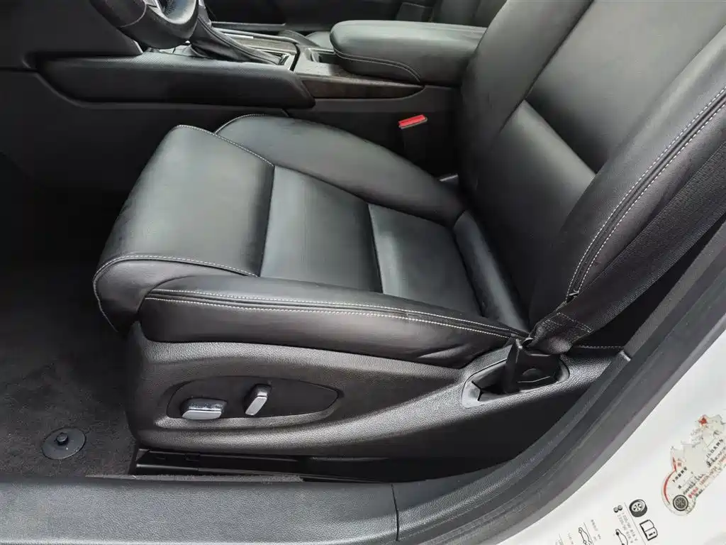 Cadillac XTS 2018 28T Technology купить на сайте DeffCars
