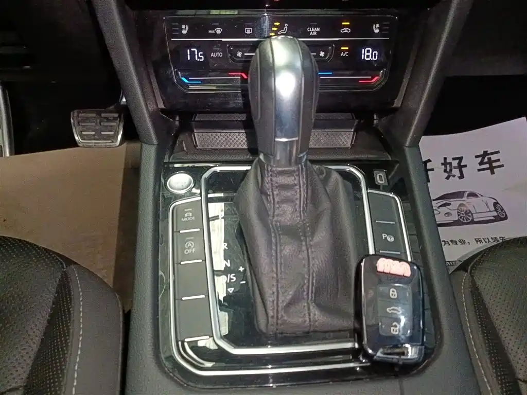 FAW-Volkswagen CC 2021 380TSI eye-catching version купить на сайте DeffCars