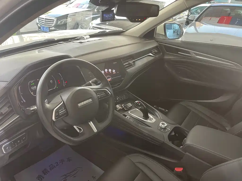 Haval F7 2019 2.0T four-wheel drive iYue National VI купить на сайте DeffCars