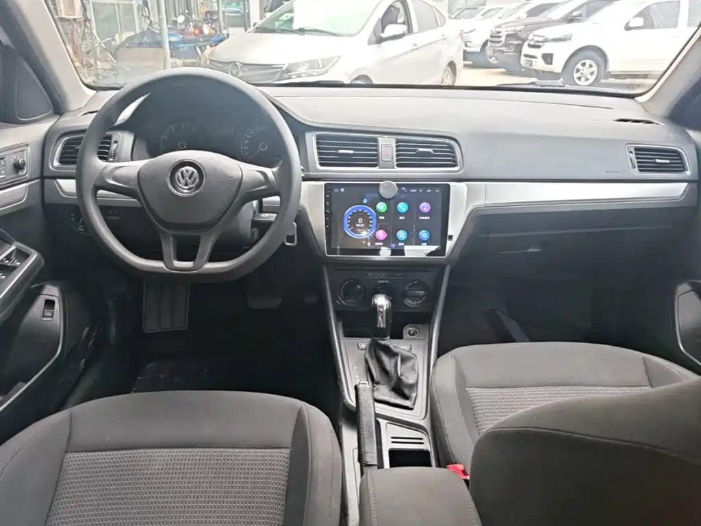 Lavida 2017 1.6L automatic fashion version купить на сайте DeffCars