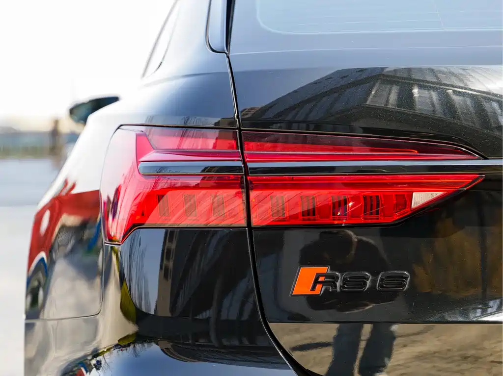 Audi RS 6 2021 RS 6 4.0T Avant Exclusive Edition купить на сайте DeffCars