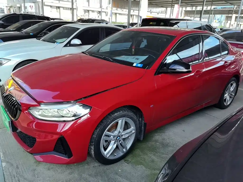 BMW 1 Series 2022 120i M Sport Night Edition купить на сайте DeffCars