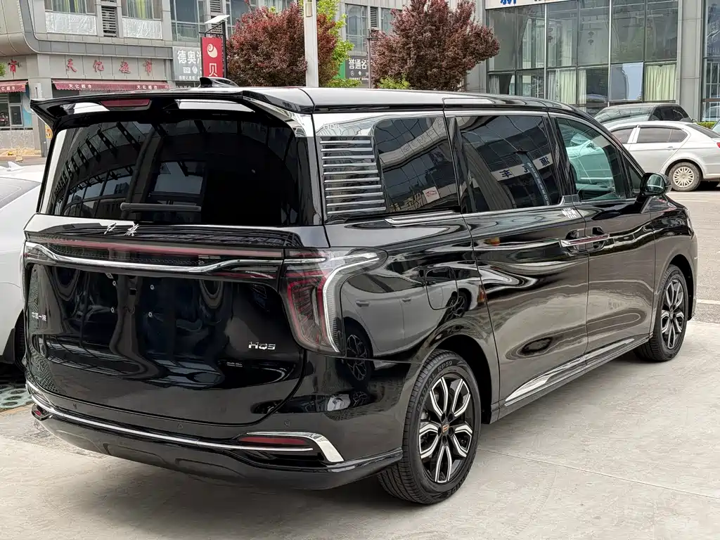 Hongqi HQ9 2023 2.0T Zhilian Qiyue Edition купить на сайте DeffCars
