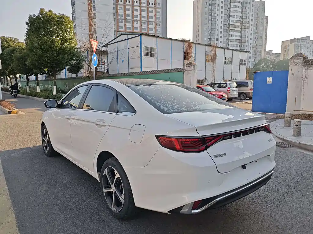 Emgrand L 2022 1.4T CVT premium model купить на сайте DeffCars
