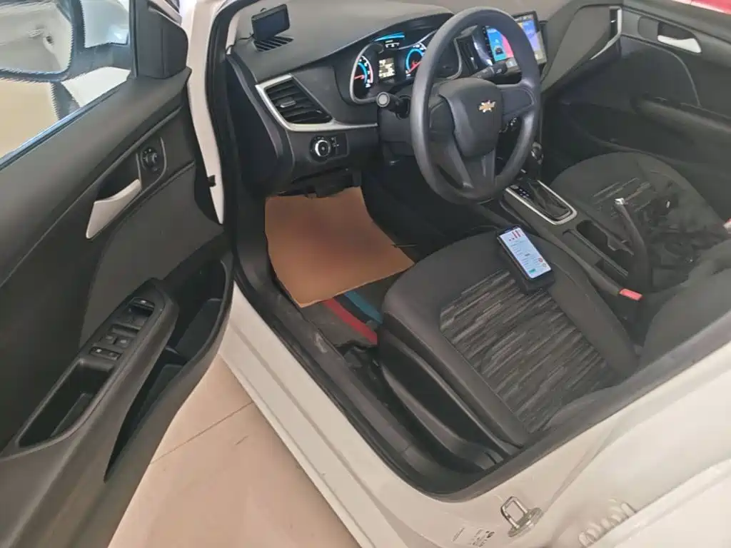 Onix 2019 320 Auto-Enjoy Skylight Edition купить на сайте DeffCars