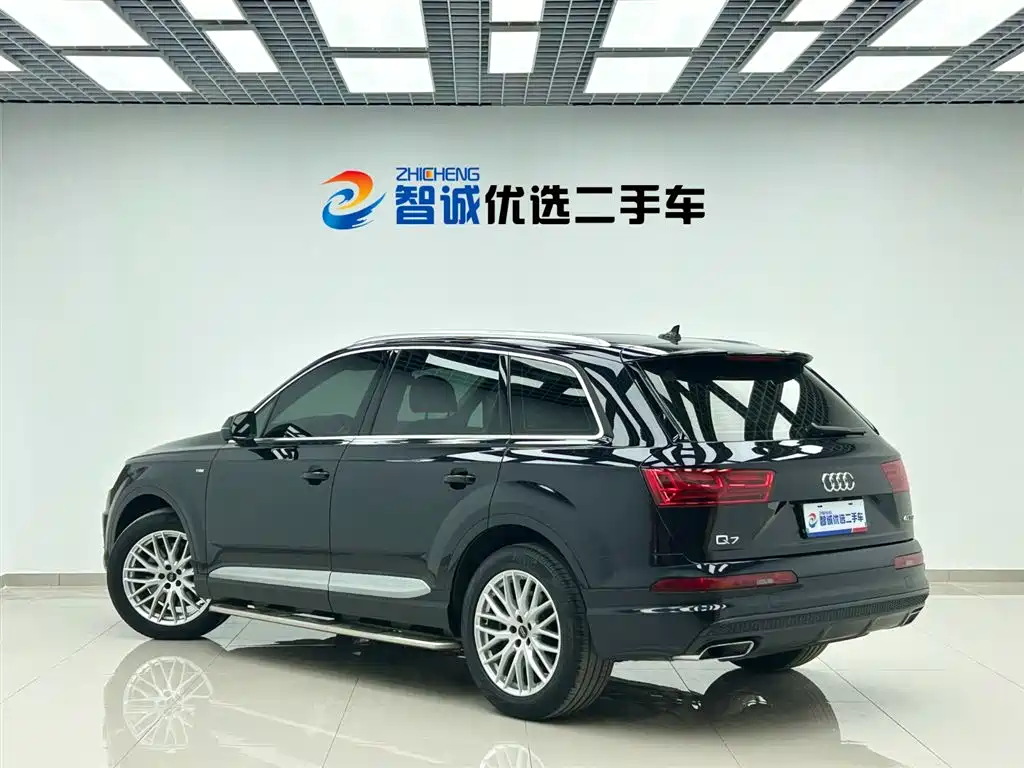 Audi Q7 2016 45 TFSI S line sports model купить на сайте DeffCars
