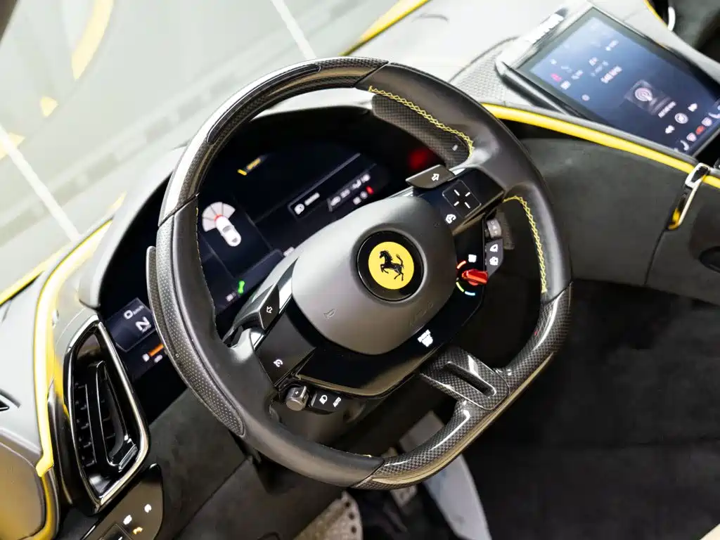 Roma 2020 3.9T V8 купить на сайте DeffCars