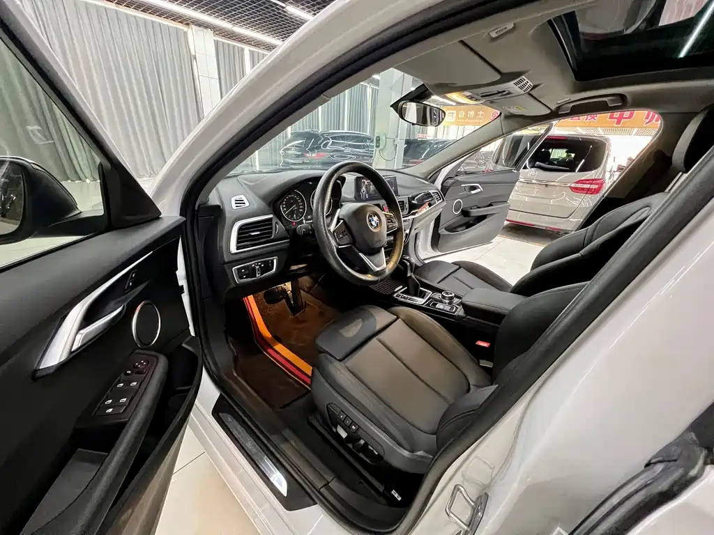BMW 1 Series 2017 118i Design Package купить на сайте DeffCars