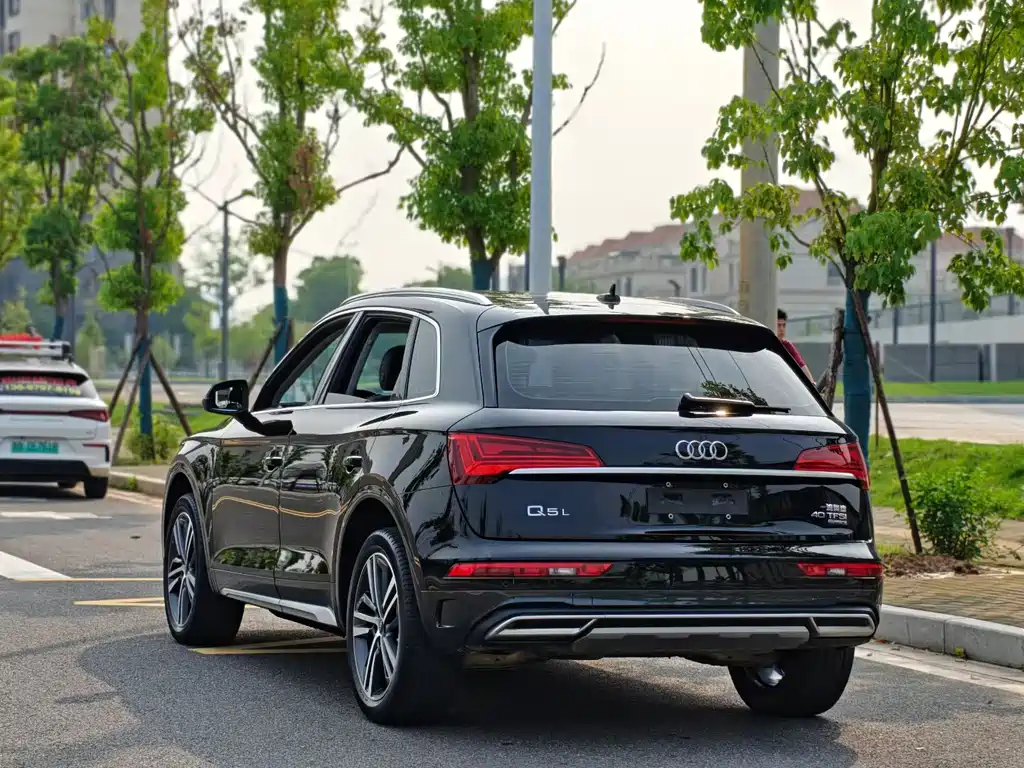 Audi Q5L 2022 40T luxury and elegant model купить на сайте DeffCars