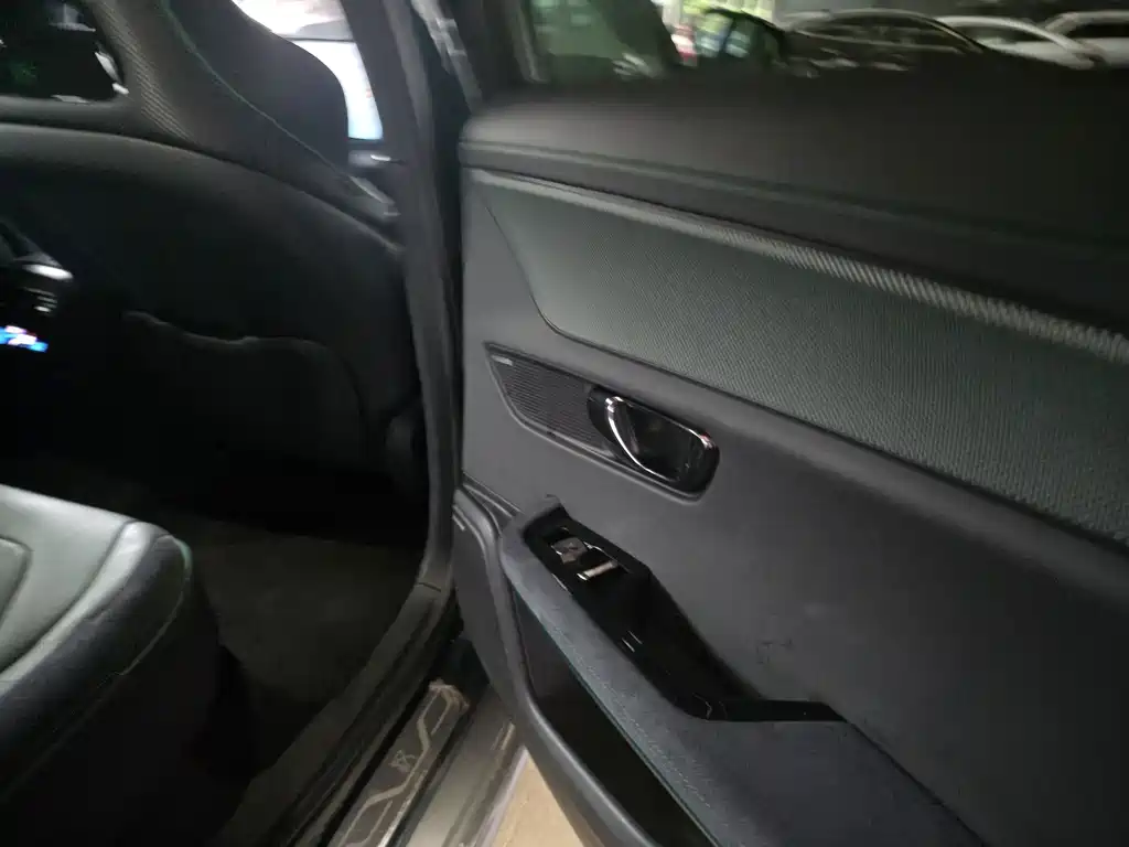 Han 2022 EV 610KM four-wheel drive Qianshancui Limited Edition купить на сайте DeffCars