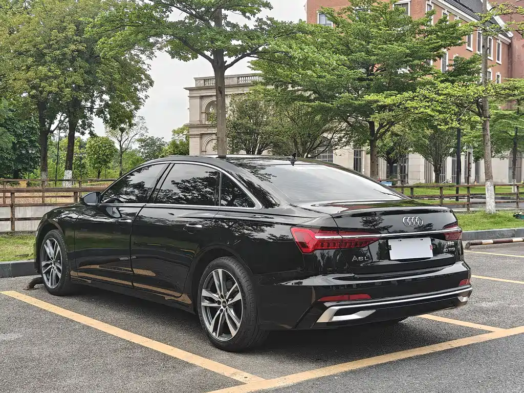 Audi A6L 2023 40 TFSI luxury and dynamic model купить на сайте DeffCars