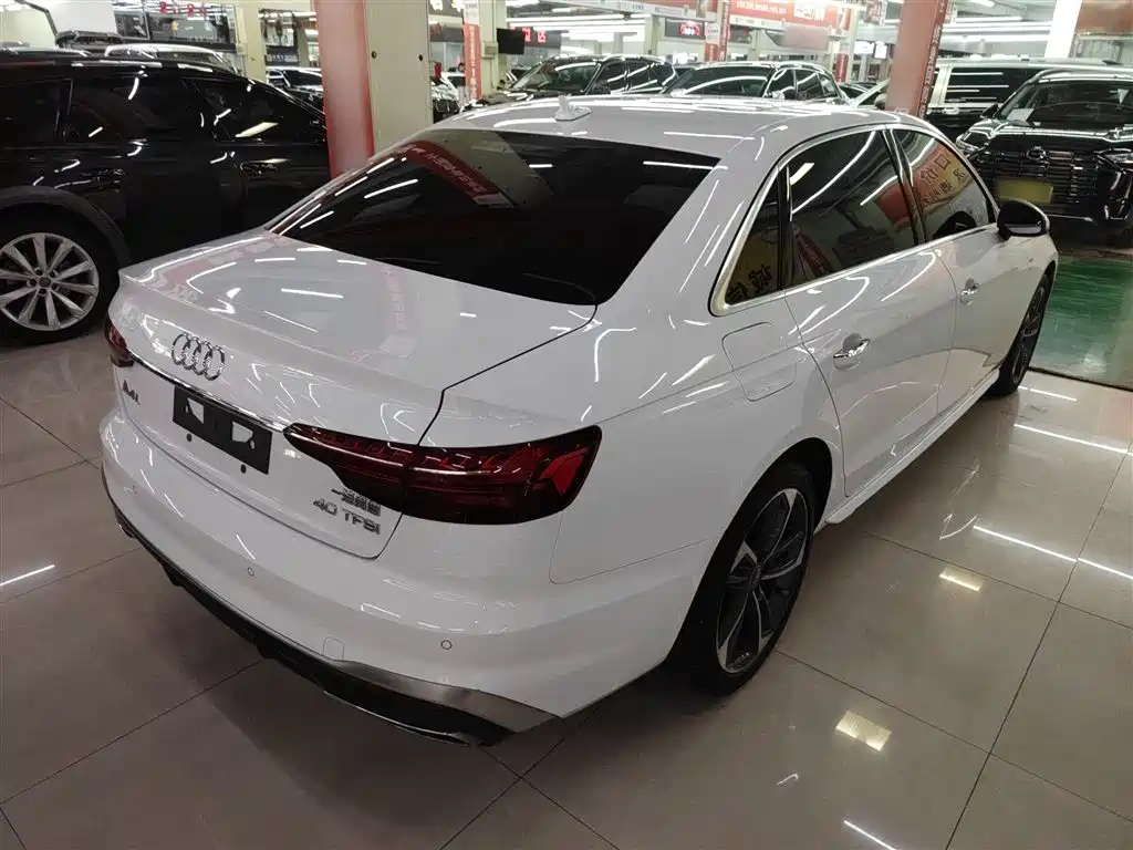 Audi A4L 2020 40 TFSI Fashionable and Dynamic купить на сайте DeffCars