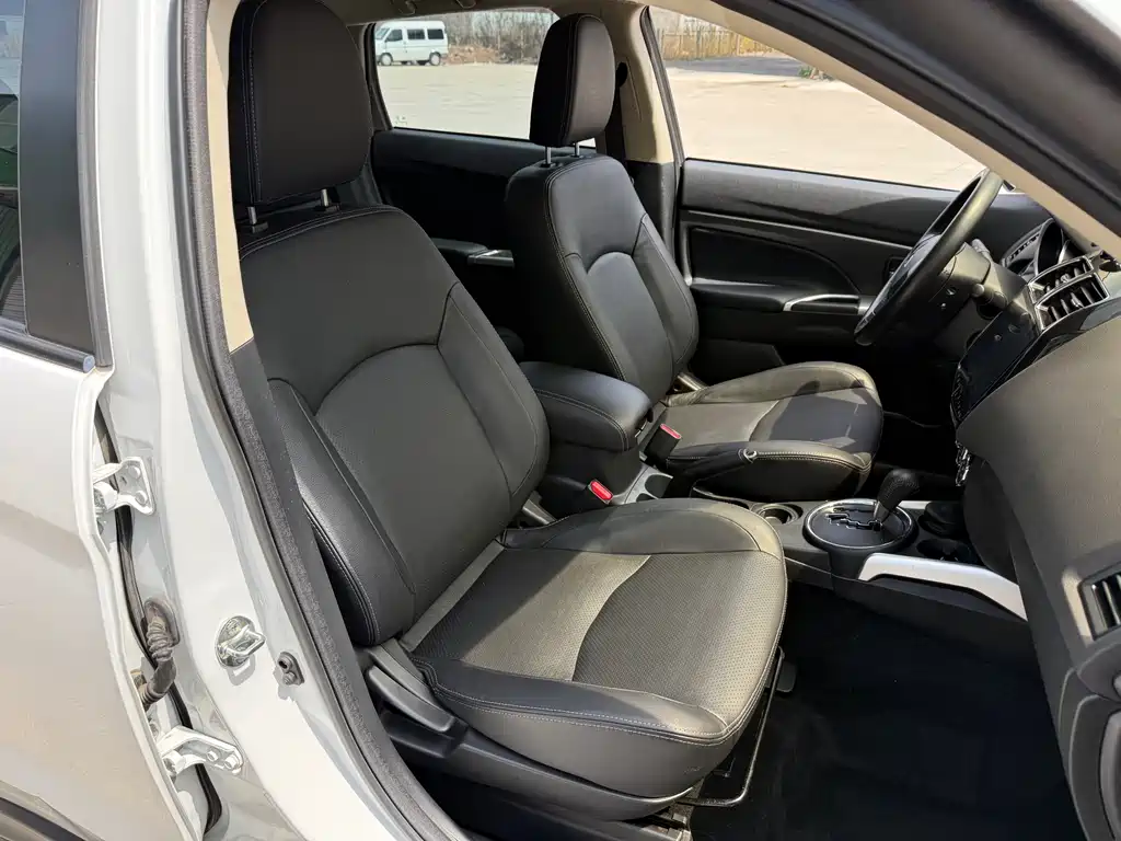 Jinxuan ASX 2016 2.0L CVT two-wheel drive pilot version купить на сайте DeffCars