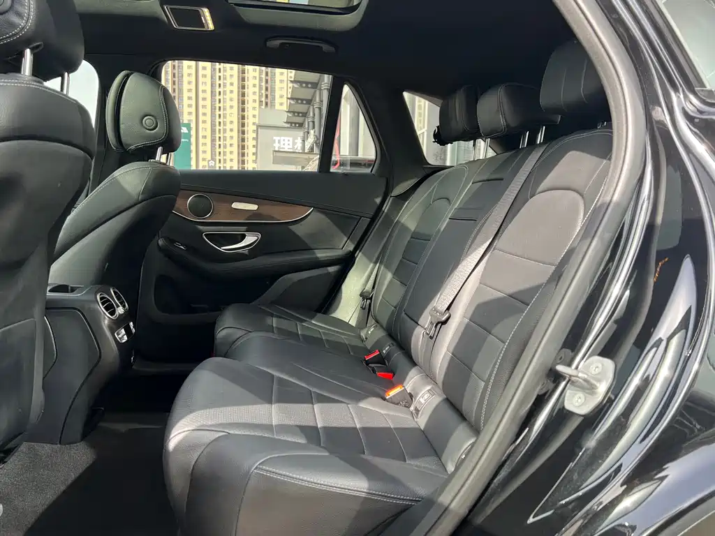 Mercedes-Benz GLC 2021 GLC 260 L 4MATIC luxury model купить на сайте DeffCars