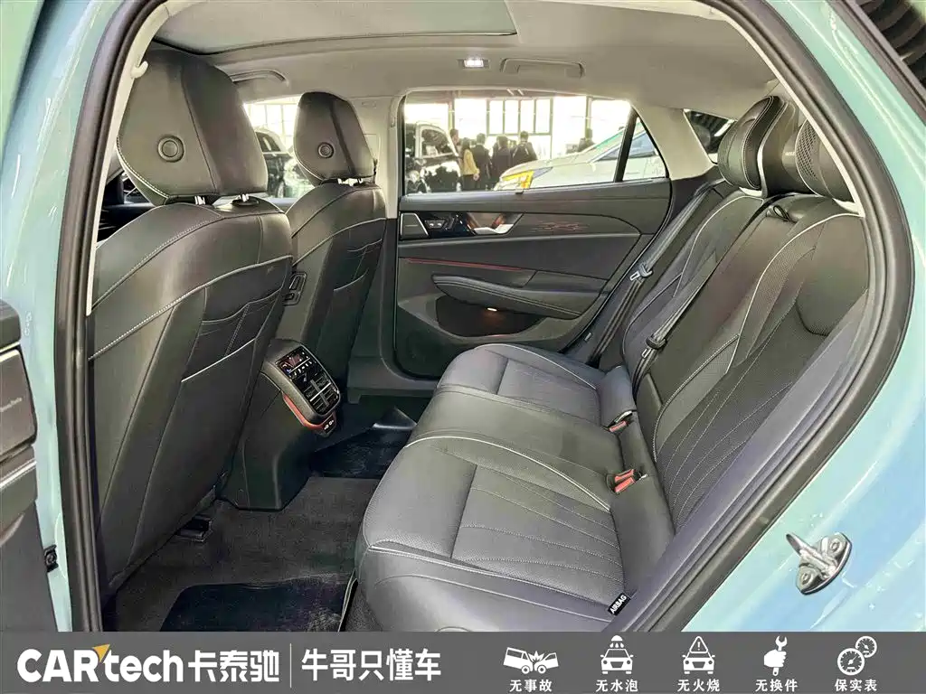 Passat 2025 Pro 380TSI Star Dragon Edition купить на сайте DeffCars