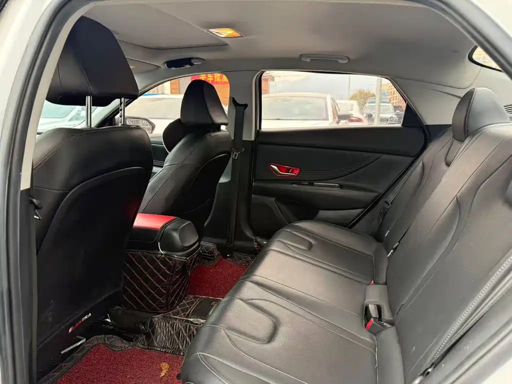 Elantra 2021 1.5L CVT LUX Premium Edition купить на сайте DeffCars
