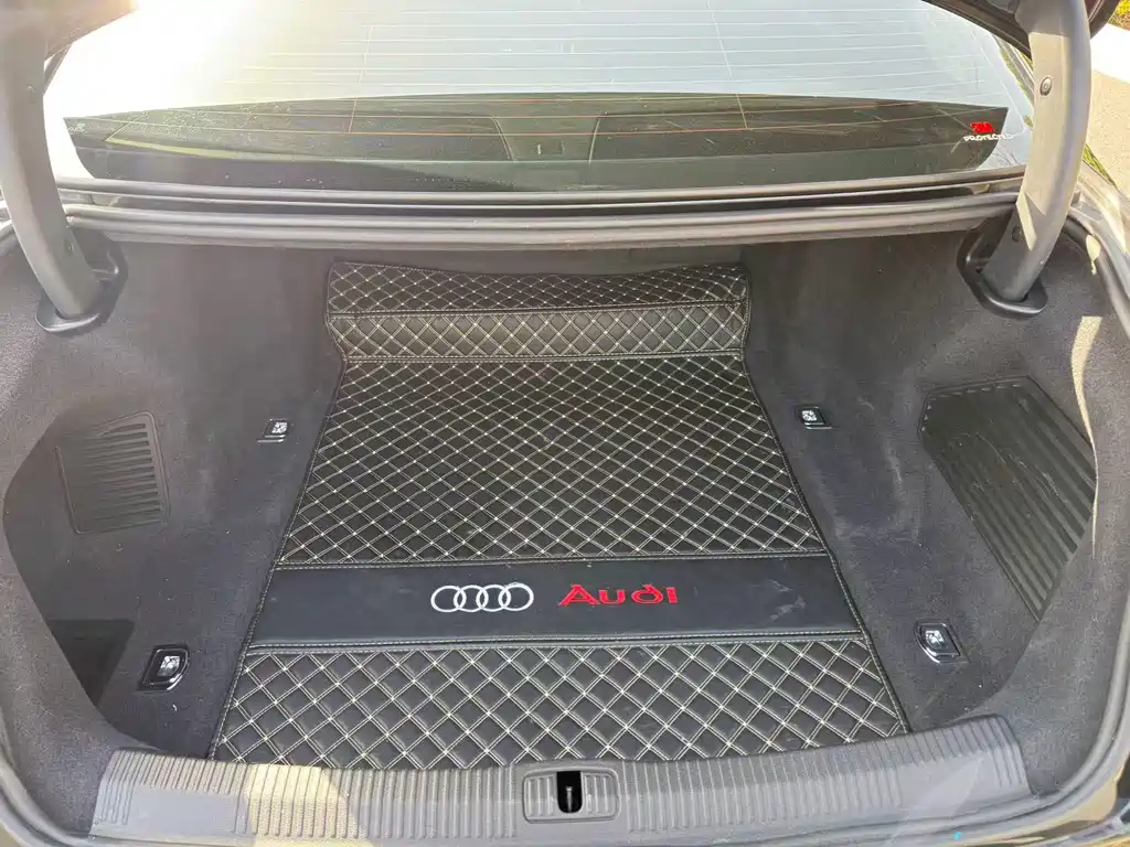 Audi A8 2019 A8L 55 TFSI quattro premium model купить на сайте DeffCars