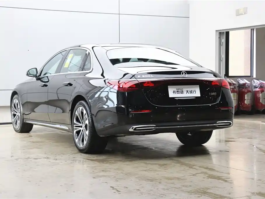 Mercedes-Benz E-Class 2026 E 300 L Luxury Model купить на сайте DeffCars