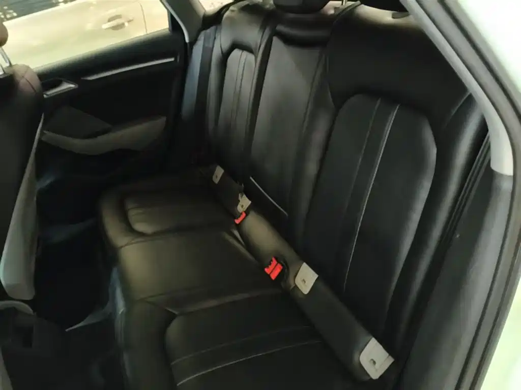Audi A3 2017 Limousine 35 TFSI Enterprising купить на сайте DeffCars