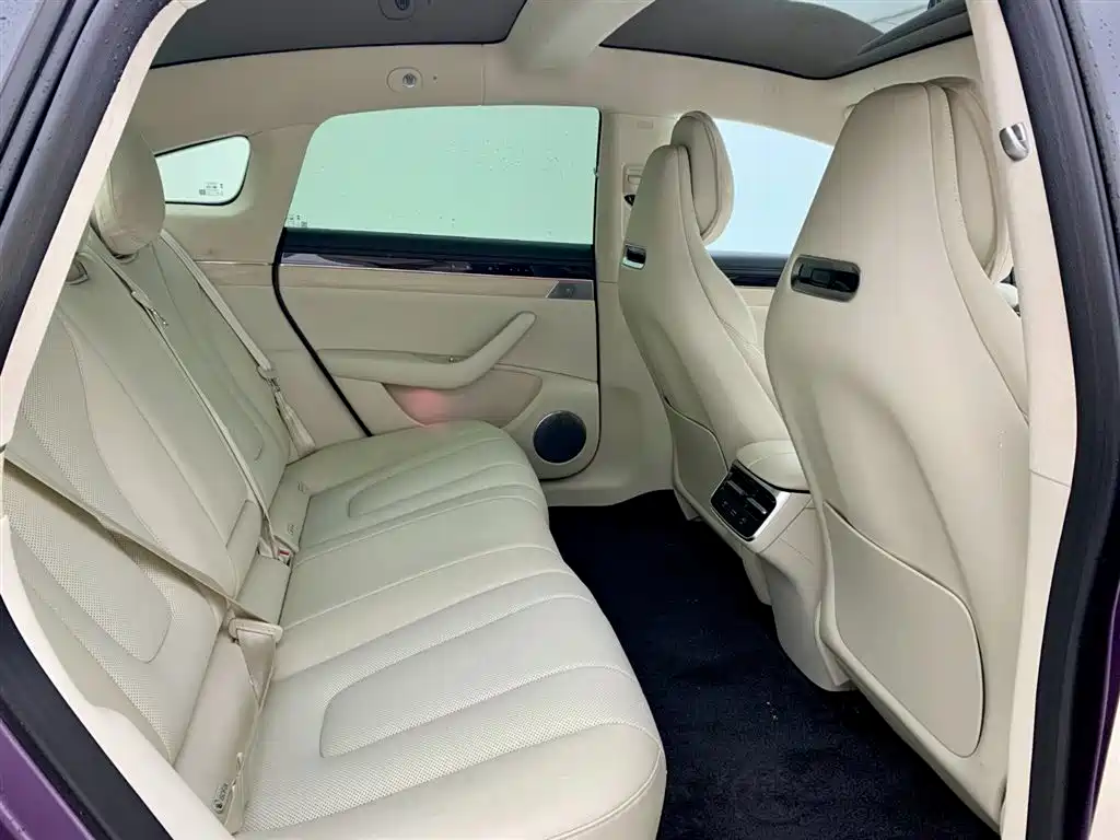Zhijie S7 2025 703km Ultra Sports Edition купить на сайте DeffCars