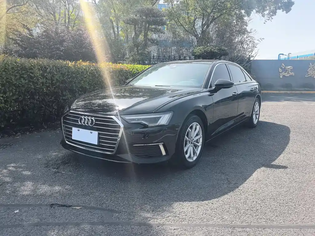 Audi A6L 2019 40 TFSI luxury and elegant model купить на сайте DeffCars