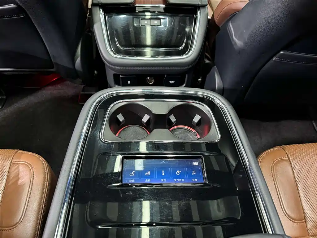 Navigator 2022 3.5T Honor Edition купить на сайте DeffCars