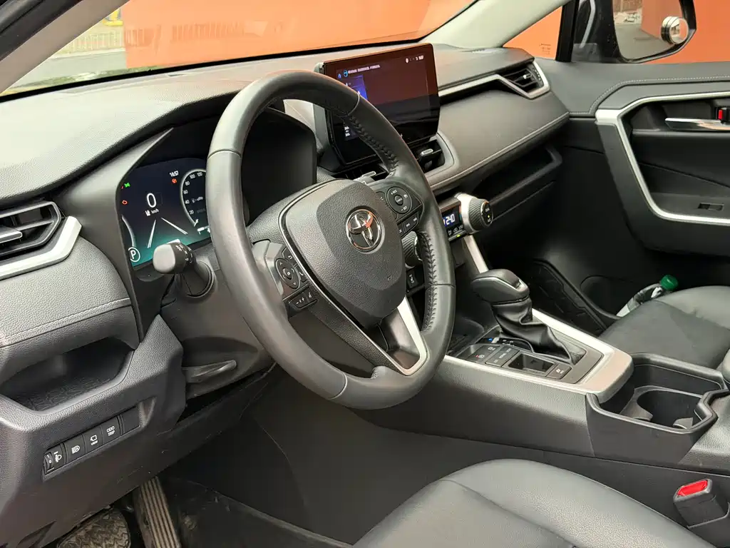 RAV4 Rongfang 2023 Dual Engine 2.5L E-CVT Two-wheel Drive Elite Plus Edition купить на сайте DeffCars