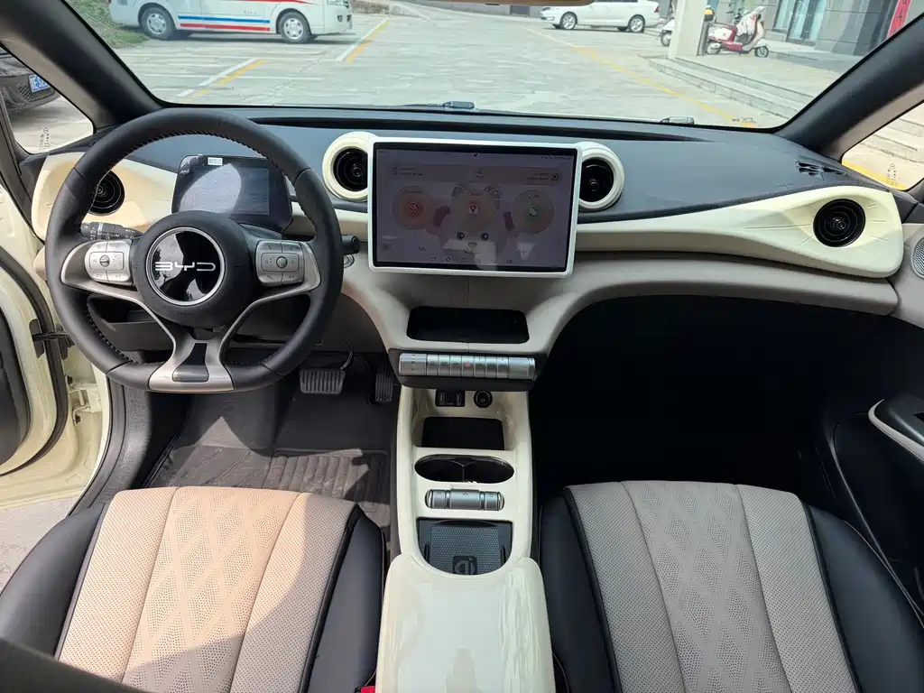 Dolphin 2023 420km Fashion Edition купить на сайте DeffCars
