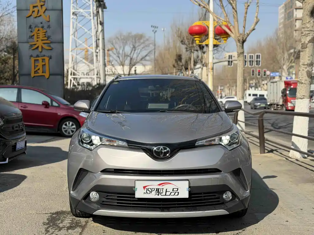 Yize IZOA 2018 2.0L Yichi Edition National VI купить на сайте DeffCars