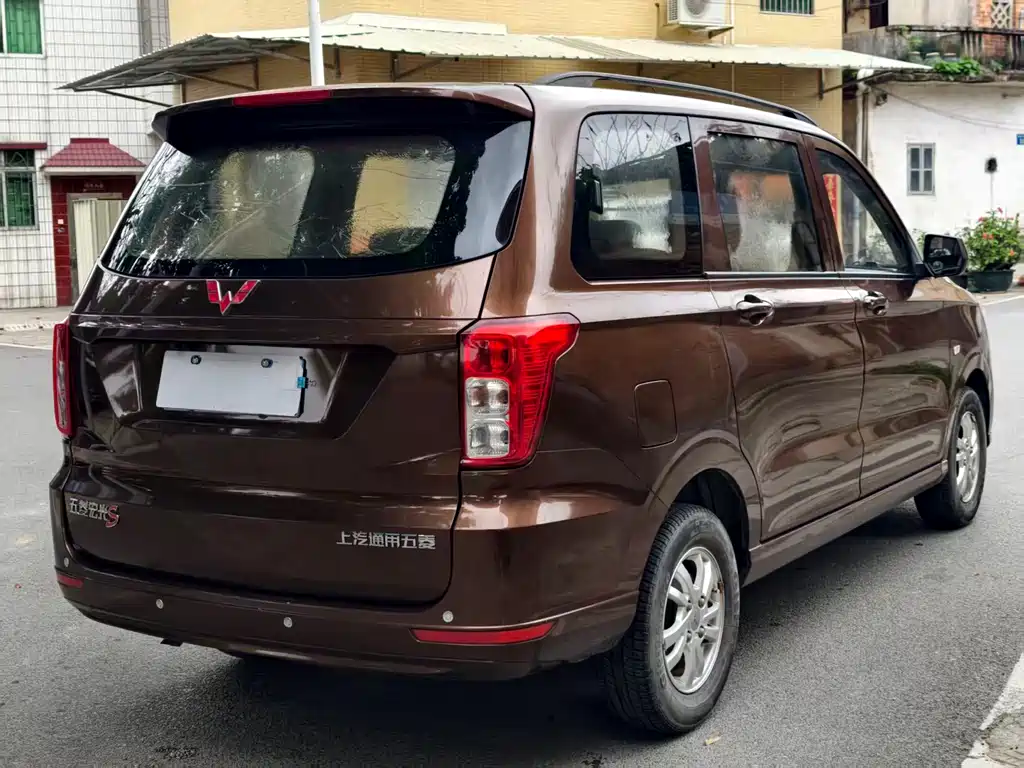 Wuling Hongguang 2019 1.5L S Standard National VI LAR купить на сайте DeffCars